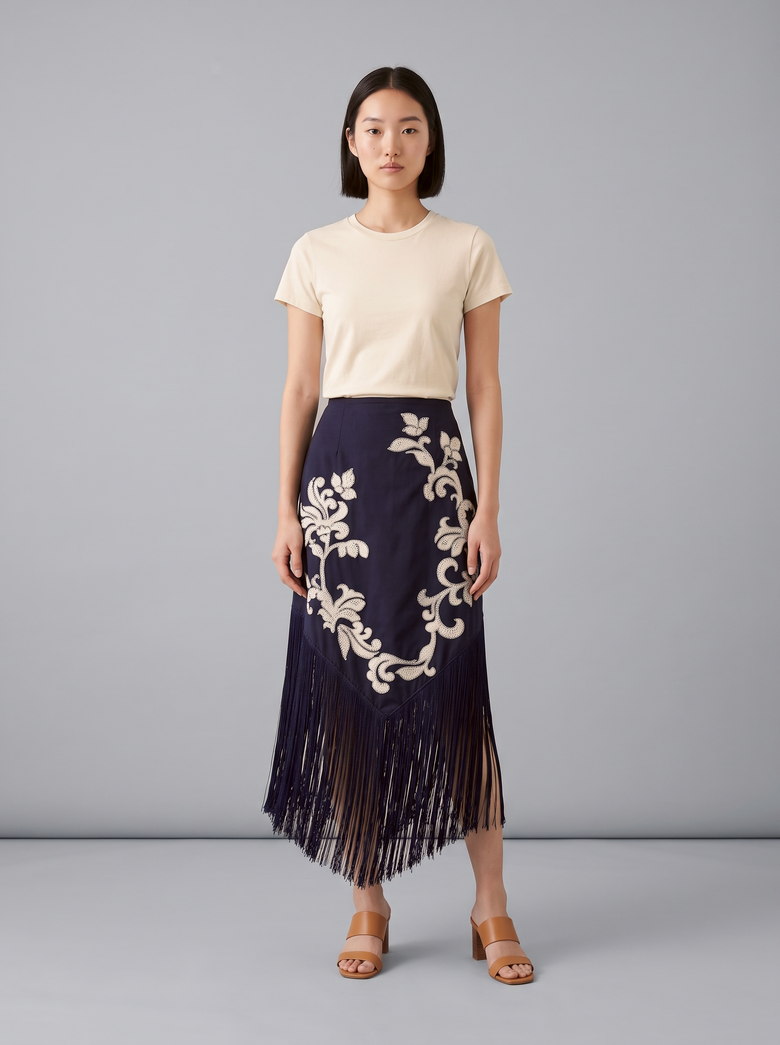 Applique skirt on the same model, item 39 of the run