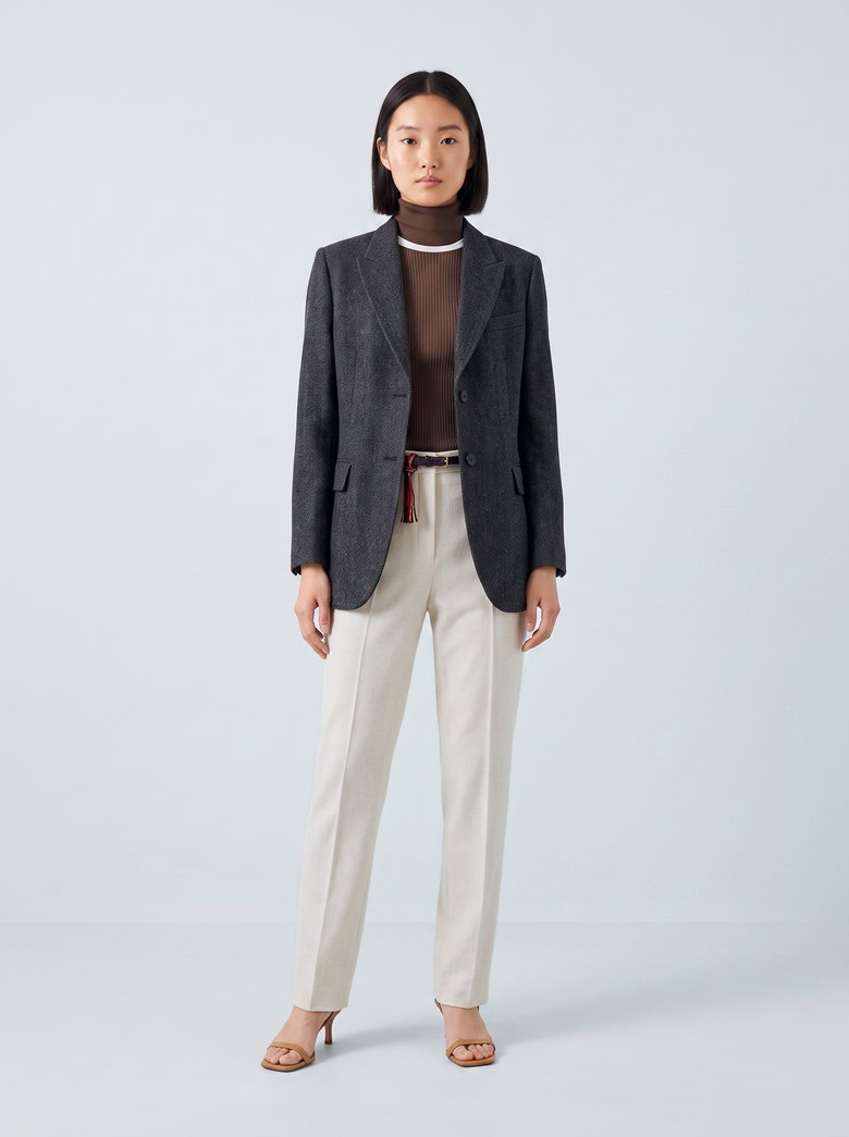 Ribbed knit top on the same model, item 15 of the run