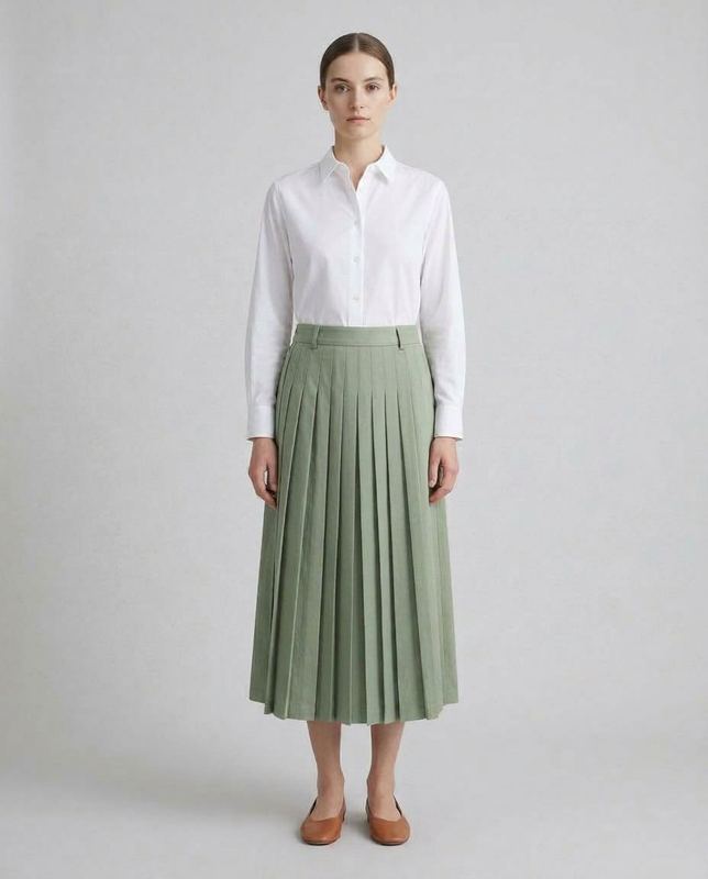 Reconstruction of a rejected frame: The pleats reverse at the center front. Every fold on the real skirt breaks the same way.